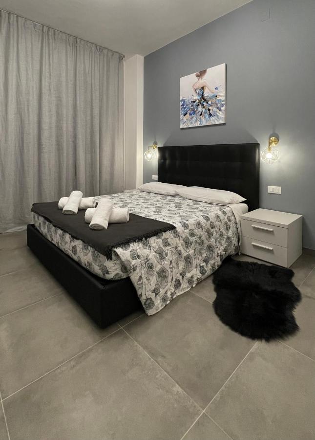 Guest House Kinga Cavour Florenz Exterior foto