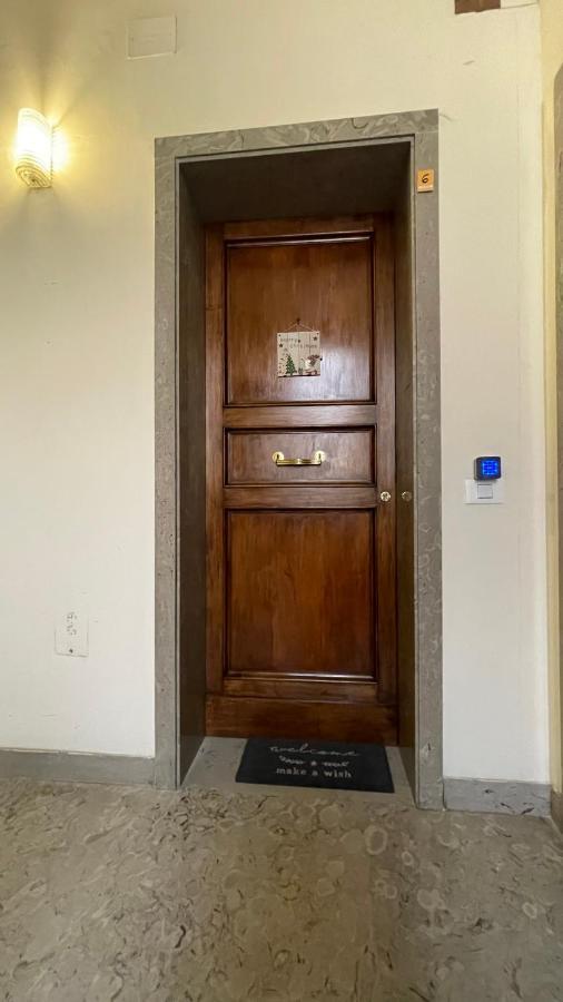 Guest House Kinga Cavour Florenz Exterior foto