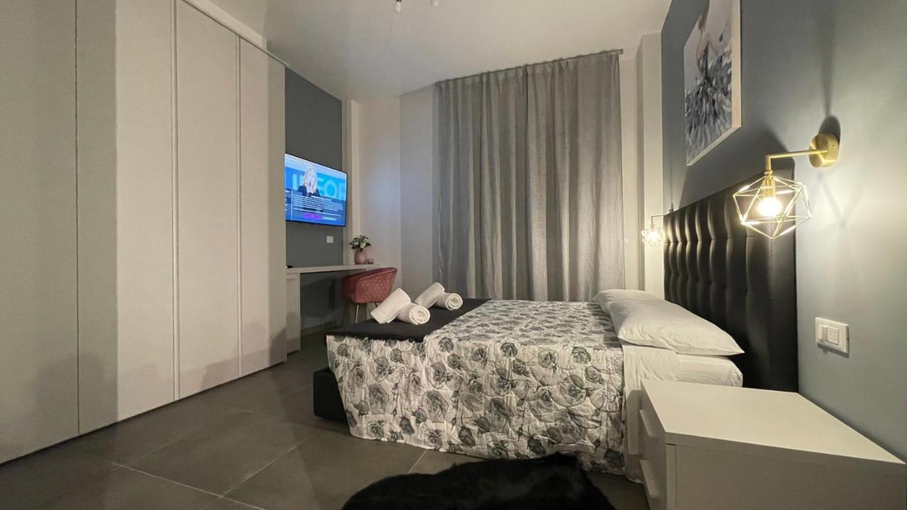Guest House Kinga Cavour Florenz Exterior foto