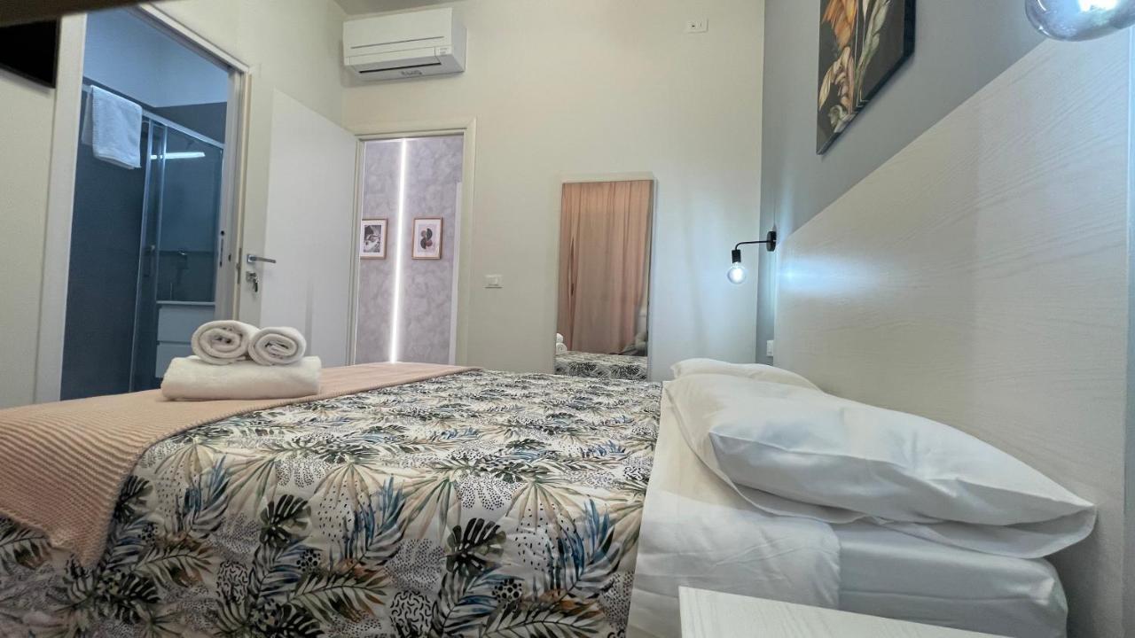 Guest House Kinga Cavour Florenz Exterior foto