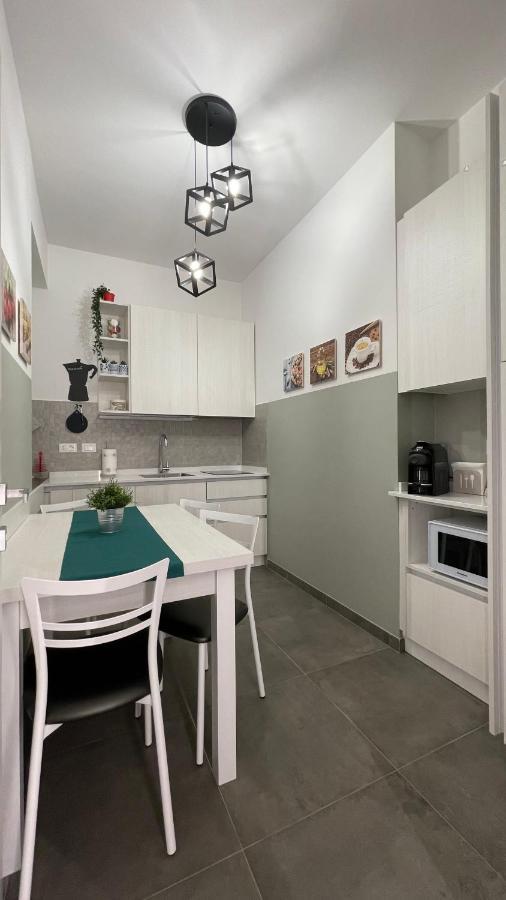 Guest House Kinga Cavour Florenz Exterior foto