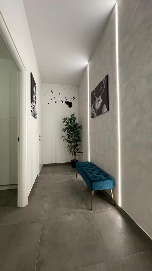 Guest House Kinga Cavour Florenz Exterior foto