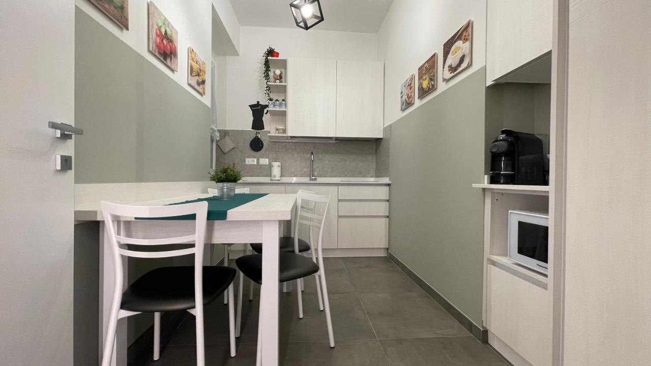 Guest House Kinga Cavour Florenz Exterior foto